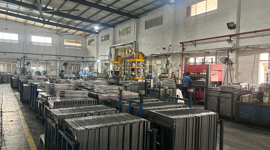 東南亞訂單再創(chuàng)新高：金環(huán)電器高效交付12個柜滾筒烘干機(jī)