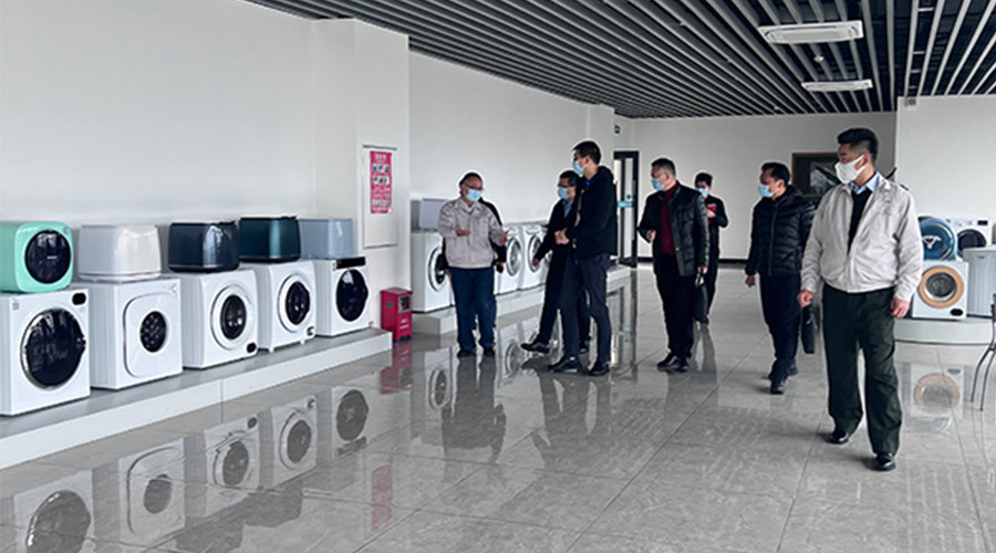 分享交流！鶴山市領導以及書記一同到訪金環(huán)電器