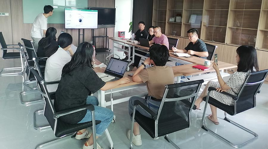 勤練“內(nèi)功”！金環(huán)電器銷售部門開展產(chǎn)品知識(shí)培訓(xùn)