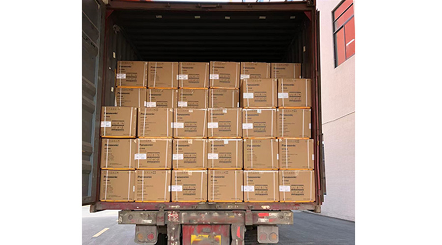 國內(nèi)知名品牌客戶裝柜完畢！順利發(fā)貨！