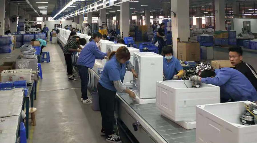 為應(yīng)對春節(jié)后客戶售馨庫存，金環(huán)電器緊急安排生產(chǎn)